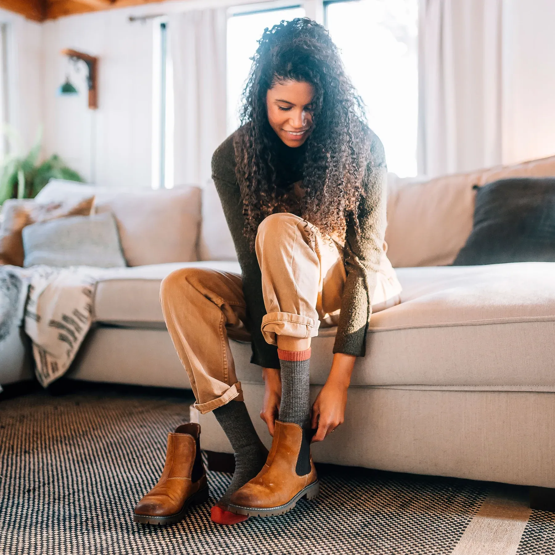Women's Boot Nomad Midweight Hiking Socks (Brown)